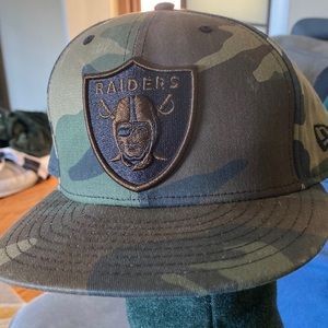 New Era 59Fifty - Raiders Fitted Cap - Size 7 1/2